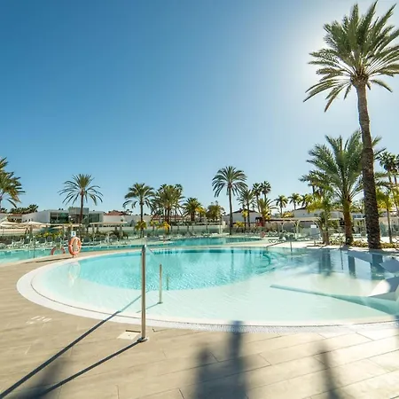 Livvo Dunagolf ホテル 4*